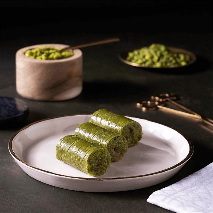 Baklavacı Güllüoğlu Pistachio Roll 400g